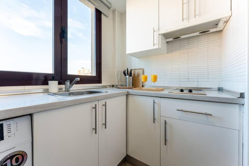 Unique Charming Apartment In The Heart Of Малага Екстериор снимка